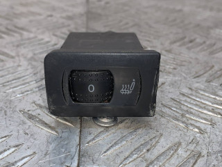 кнопка обогрева сидений Volkswagen Golf 4 поколение 2001, 1.6 л., бензин, АКПП, хетчбэк 5 дв., 1J0963563B