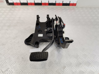 узел педальный (блок педалей) Chevrolet 2018, 1.4 л., АКПП, внедорожник 5 дв., 96892406