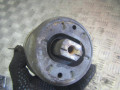подушка крепления двигателя Volkswagen Transporter T4 1997, 7D0199132A - фото №3