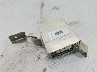 усилитель антенны Volkswagen Passat B5 [рестайлинг] 2002, 2.5 л., МКПП, седан, 7612001333