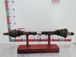 полуось задняя (приводной вал, ШРУС) BMW 5 серия F07/F10/F11 2011, 3.0 л., МКПП, седан, 33207647026