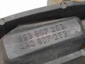 Крепление бампера переднего Audi 80 B3 1987, 1.8 л., бензин, МКПП, седан, передний привод, 4A0807253 - фото №2