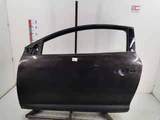 дверь передняя левая Renault Megane 3 поколение 2011, 1.5 л., МКПП, хетчбэк 3 дв., 801010671R