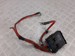 плюсовой провод аккумулятора Mini Hatch 2 поколение (R56) 2010, 1.6 л., МКПП, хетчбэк 3 дв., 61149136726