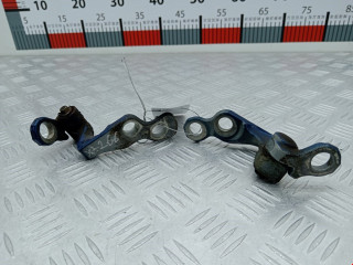 петля двери Volkswagen Golf 4 поколение 2001, 2.0 л., МКПП, универсал, 4B0831411B