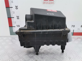 корпус воздушного фильтра Ford Focus 1 поколение 2001, 1.6 л., АКПП, седан, 1136162