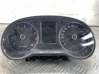 щиток приборов (приборная панель) , 6R0920860H
