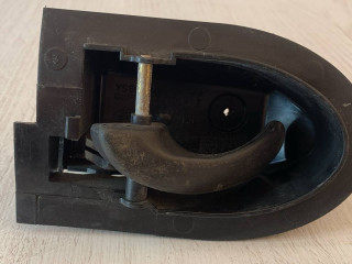 ручка внутренняя задняя левая Ford Fiesta 4 поколение 1997, 96FGA22601AF