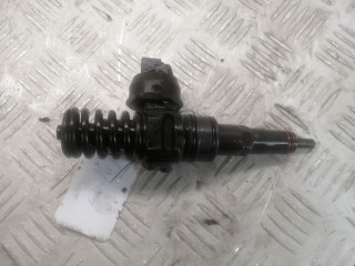 форсунка Skoda Octavia 2 поколение (A5) 2005, 1.9 л., МКПП, универсал, 038130073AG