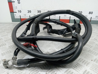 плюсовой провод аккумулятора Mercedes-Benz C-Класс W204/S204 2008, 2.2 л., МКПП, седан, A2045403510