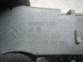 крепление бампера Citroen C4 Grand Picasso 1 поколение 2009, 2.0 л., АКПП, минивэн, 9656671080 - фото №3