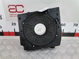 сабвуфер BMW X3 E83 2004, 2.5 л., АКПП, внедорожник 5 дв., 65136990102