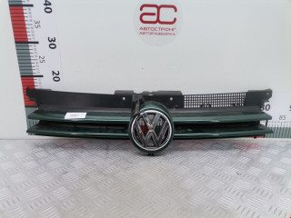 решетка радиатора Volkswagen Golf 4 поколение 1999, 1.6 л., МКПП, хетчбэк 3 дв., 1J0853653C