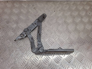 петля крышки багажника Audi 80 B3 1989, 1.8 л., бензин, МКПП, седан, 893827301B