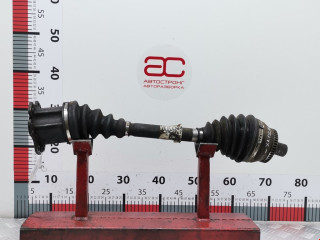 полуось передняя левая (приводной вал, ШРУС) Audi A4 B7 2004, 2.5 л., вариатор, универсал, 8E0407271BE