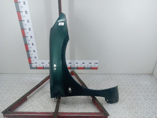 крыло переднее правое Peugeot 307 1 поколение 2003, 2.0 л., МКПП, хетчбэк 3 дв., 7841N7