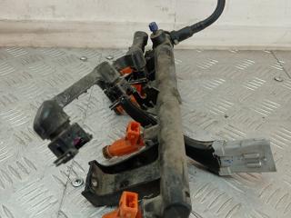топливная рампа Peugeot 206 1 поколение 2002, 1.6 л., бензин, МКПП, кабриолет, 9653708880