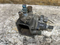 корпус термостата Peugeot 1995, 2.5 л., дизель, 9614692080 - фото №5