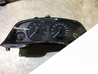 щиток приборов (приборная панель) Opel Zafira 1 поколение (A) 2001, 2.2 л., бензин, 09228762ER