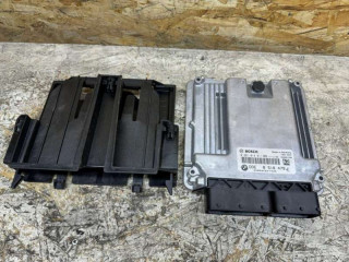блок управления двигателем BMW 2011, 3.0 л., дизель, 8518479, 0281018611