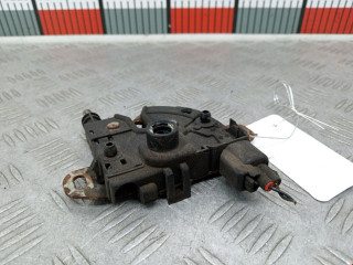 замок капота Ford Focus 2 поколение 2006, 1.6 л., МКПП, универсал, 3M5116700AB