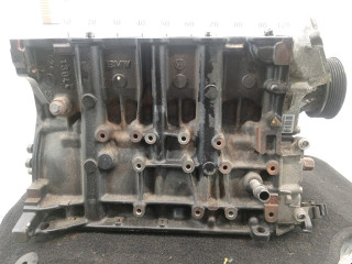 блок цилиндров BMW 2006, 2.0 л., МКПП, хетчбэк 5 дв., 11110399661