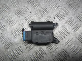 моторчик заслонки печки Volkswagen Golf Plus 2 поколение 2010, 1.4 л., МКПП, минивэн, 3C0907511A