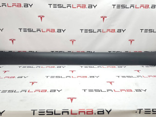 накладка на порог Tesla Model Y 1 поколение (2020 - 2025), 1497744-00-B, 1493632-00-B