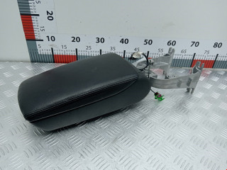 подлокотник Audi A6 4F/C6 2007, 2.0 л., АКПП, седан, 4F0864209A