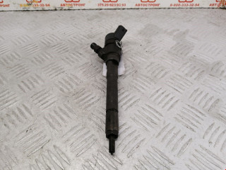 форсунка Kia 2009, 2.0 л., МКПП, внедорожник 5 дв., 3380027400