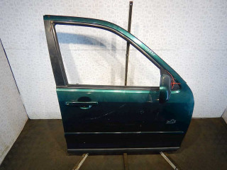 дверь передняя правая Honda CR-V 2 поколение 2002, 2.0 л., АКПП, внедорожник 5 дв., 67010SCAE00ZZ