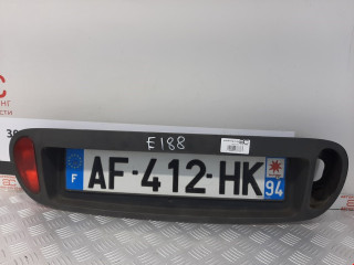 накладка двери (крышки) багажника Renault Scenic 1 поколение 1999, 2.0 л., АКПП, минивэн, 7701046761
