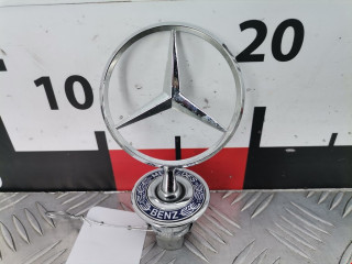 эмблема Mercedes-Benz C-Класс W202/S202 1994, 1.8 л., МКПП, седан, A2108800186