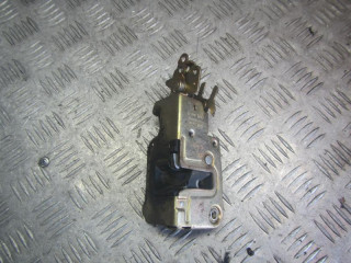 замок двери передней правой Volkswagen Transporter T4 1997, 701837016E