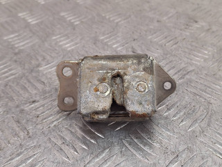 замок багажника Toyota Yaris P1 2000, 1.0 л., бензин, МКПП, хетчбэк 5 дв.