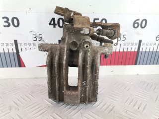 суппорт задний правый Volkswagen Passat B5 1998, 1.9 л., МКПП, универсал, 8E0615424