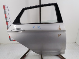 дверь задняя правая Hyundai i40 1 поколение 2015, 1.7 л., МКПП, универсал, 770043Z000