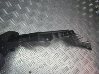крепление бампера Volkswagen Golf 4 поколение 2001, 1.6 л., МКПП, хетчбэк 5 дв., 1J6807394A