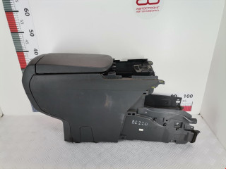 подлокотник Peugeot 3008 1 поколение 2010, 1.6 л., МКПП, минивэн, 7591Q3