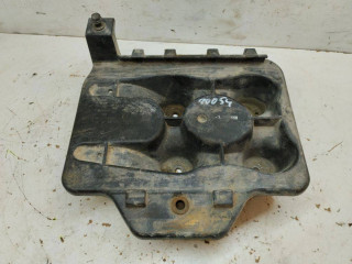 полка аккумулятора Volkswagen Golf 4 поколение 2001, 1.6 л., бензин, универсал, 1J0804373A