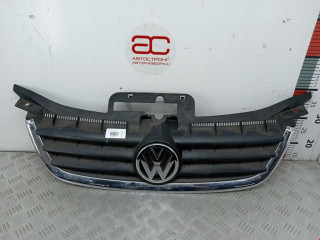 решетка радиатора Volkswagen Touran 1 поколение 2004, 2.0 л., МКПП, минивэн, 1T0853651A