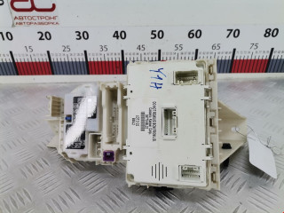блок комфорта Suzuki SX4 1 поколение 2013, 2.0 л., МКПП, хетчбэк 5 дв., 3872079JE1
