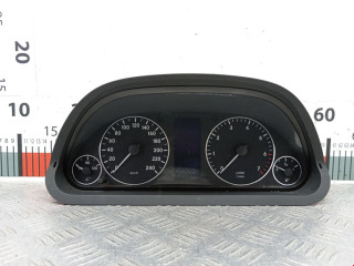 щиток приборов (приборная панель) Mercedes-Benz A-Класс W169 2005, 1.7 л., МКПП, хетчбэк 5 дв., A1695401247