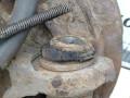 ступица задняя левая Land Rover Discovery 3 поколение 2005, 2.7 л., МКПП, внедорожник 5 дв., LR045823 - фото №4