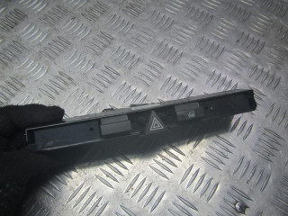 кнопка аварийной сигнализации Opel Zafira 2 поколение (B) [рестайлинг] 2008, 13100105