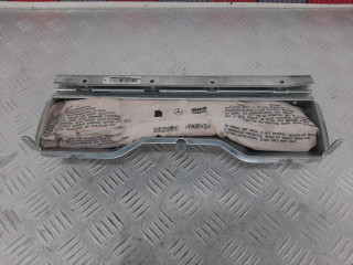 подушка безопасности коленная Mercedes-Benz C-Класс W204/S204 2007, 2.2 л., АКПП, седан