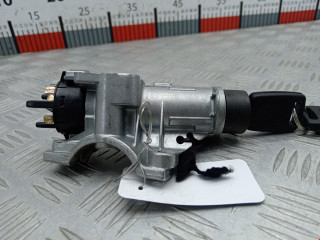замок зажигания Audi A3 8L 1998, 1.6 л., МКПП, хетчбэк 3 дв., 4B0905851B