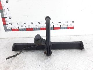 прицепное устройство (фаркоп) Hyundai Tucson 1 поколение 2006, 2.0 л., МКПП, внедорожник 5 дв.