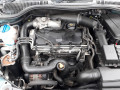 форсунка Skoda Octavia 2 поколение (A5) 2005, 1.9 л., МКПП, хетчбэк 5 дв., 038130073AG - фото №8