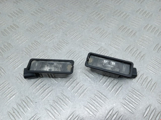 подсветка номера Volkswagen Golf 6 поколение 2010, 1.6 л., МКПП, хетчбэк 5 дв., 1K8943021